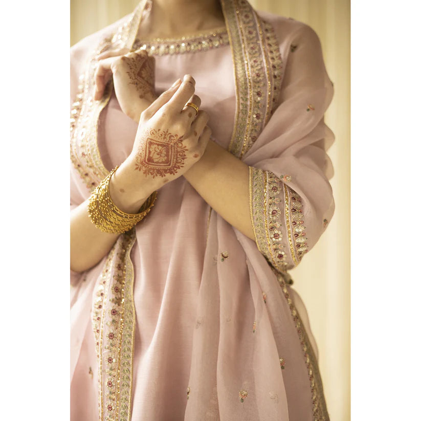 PINK OUTFIT | EID' 23 | DYOT
