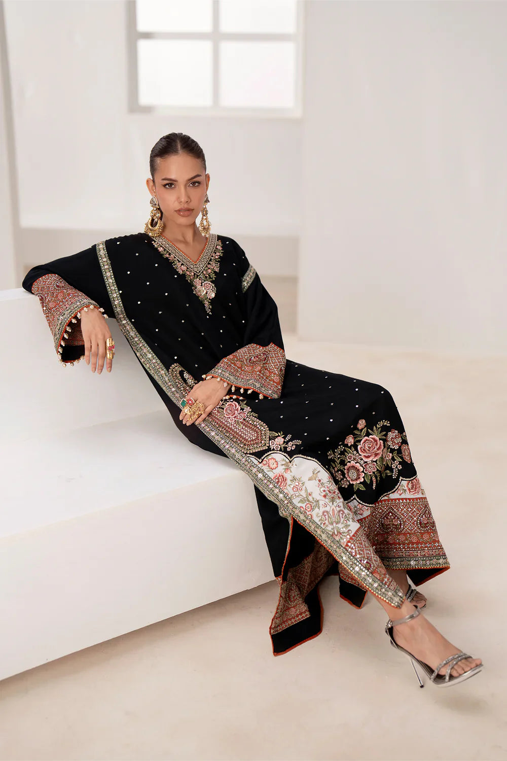 Ethnc Boutique A/W '25 - E0923/104/901