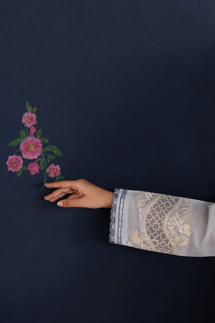 BAROQUE | EMBROIDERED LAWN SF-4466