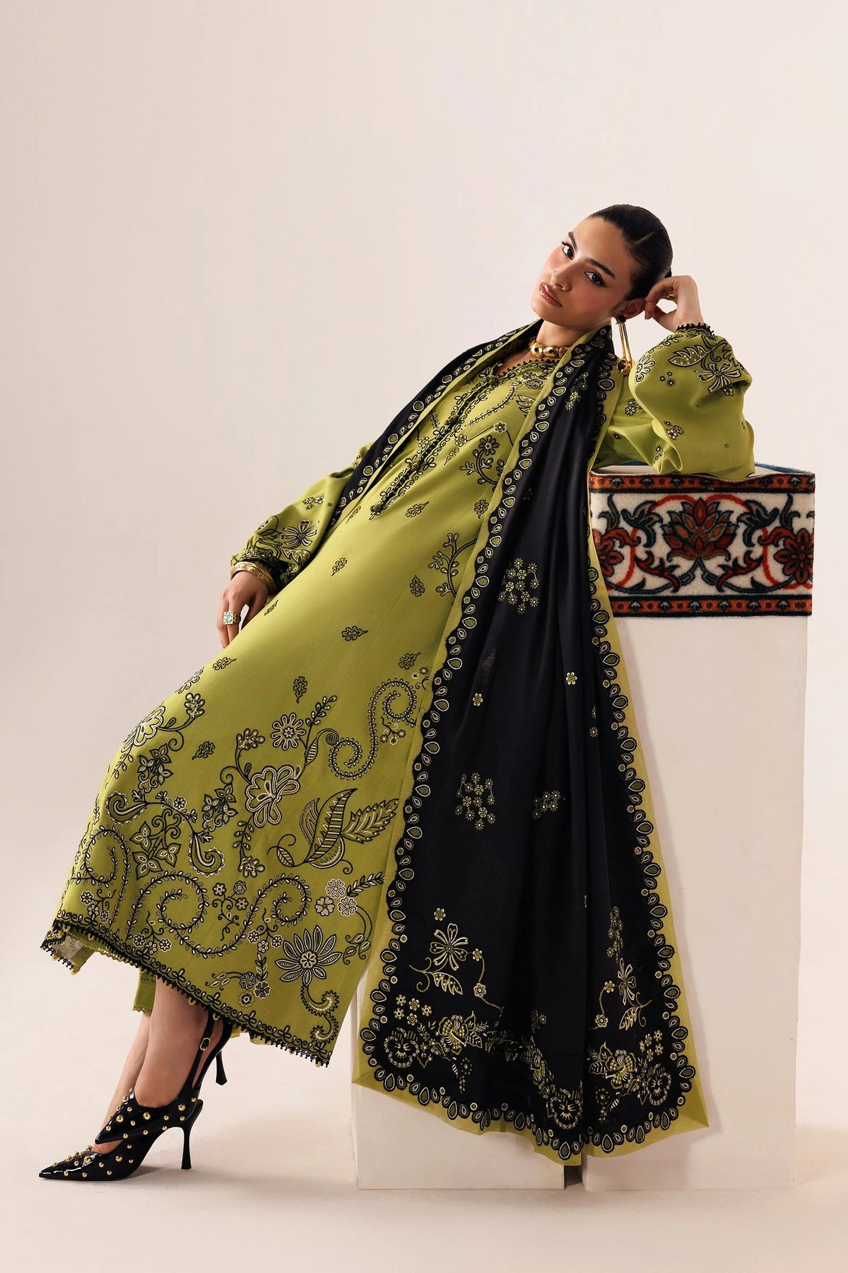 QLW-01 AMARAH Qalamkar - Qline Linen '26
