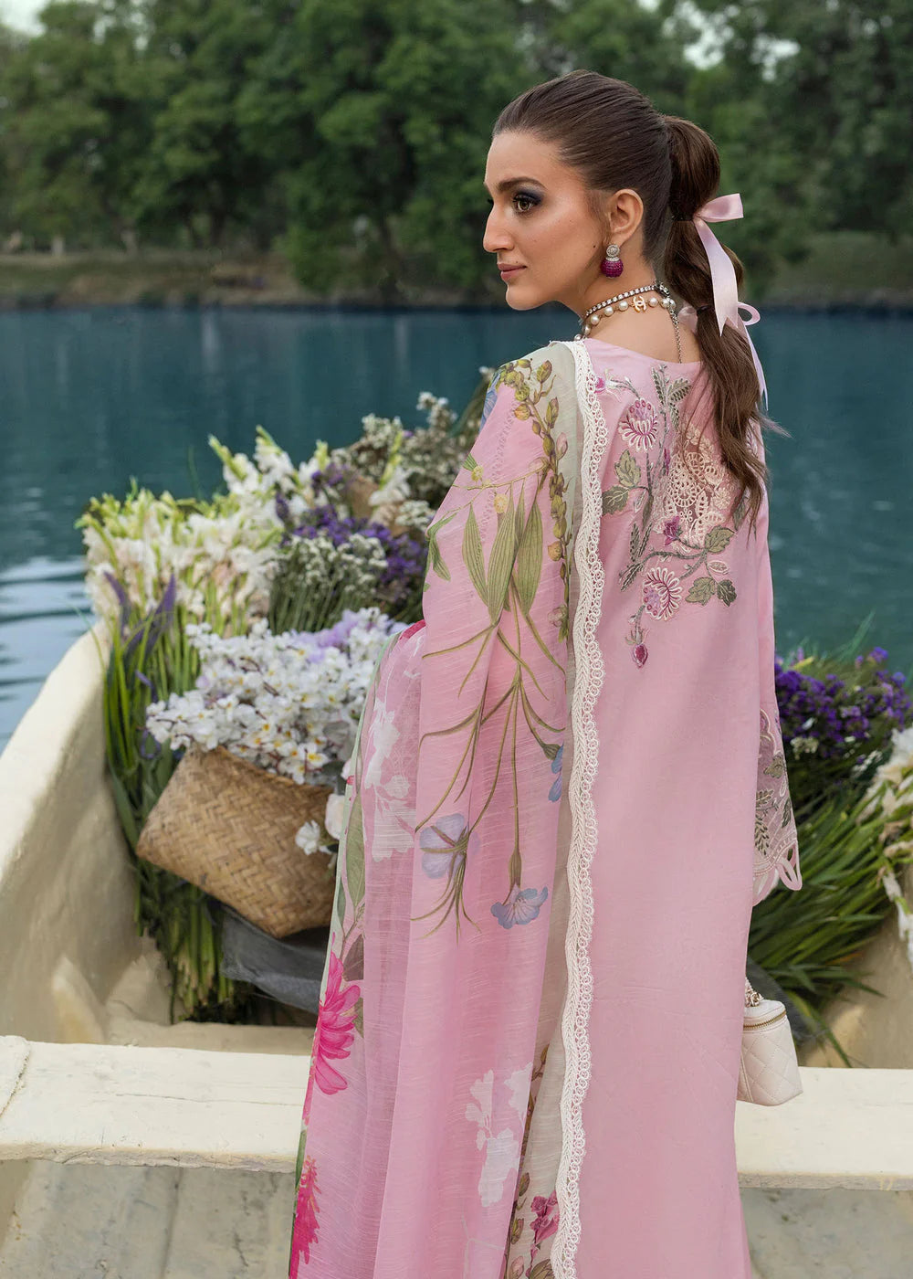 Saira Shakira | IRIS 1A