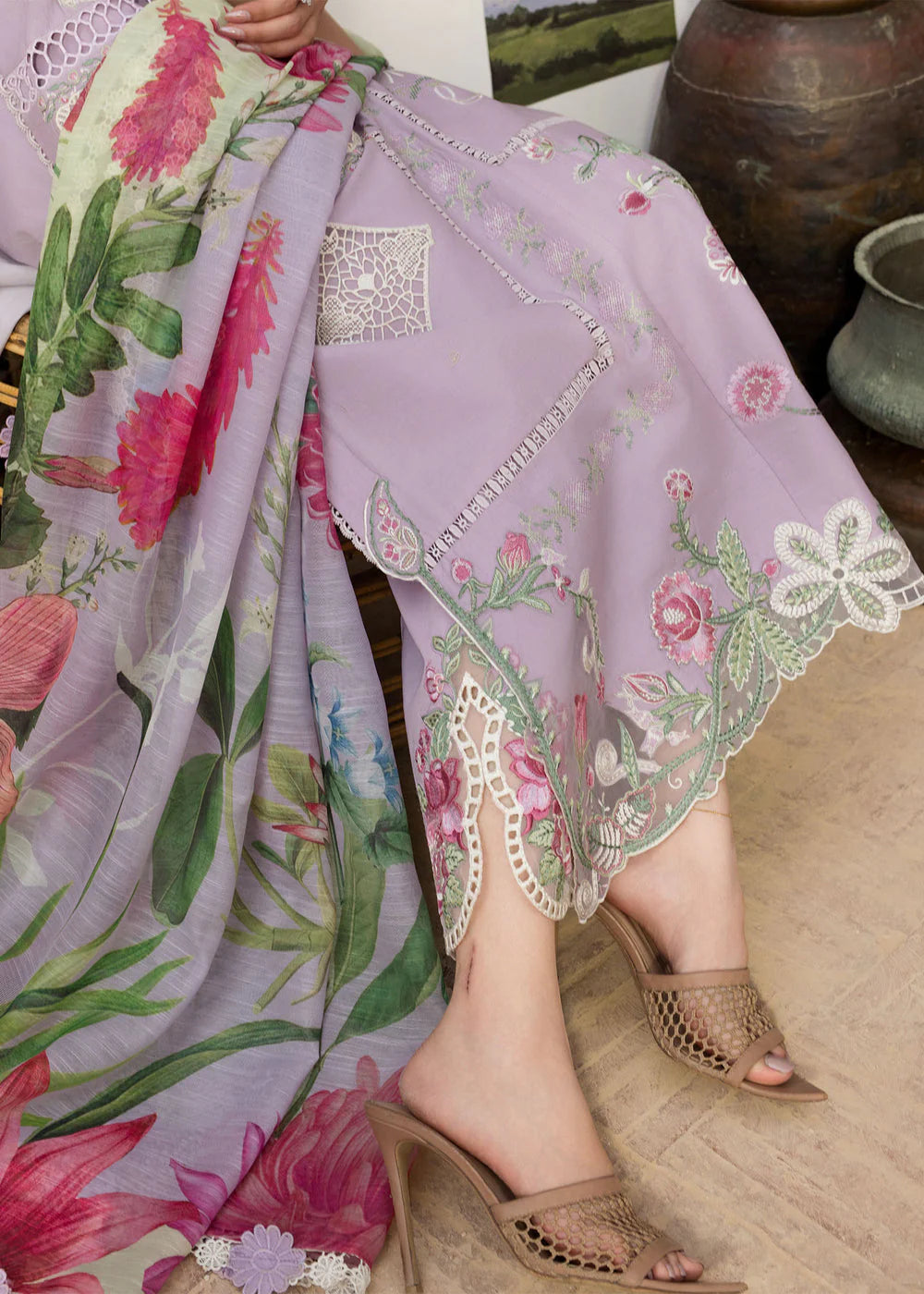 Saira Shakira | IRIS 1B