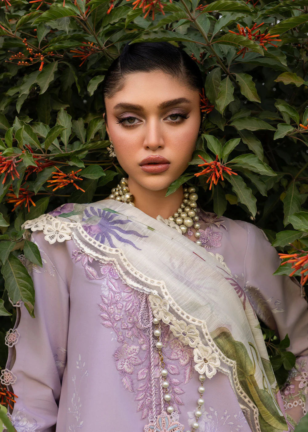 Saira Shakira | AVA 1B
