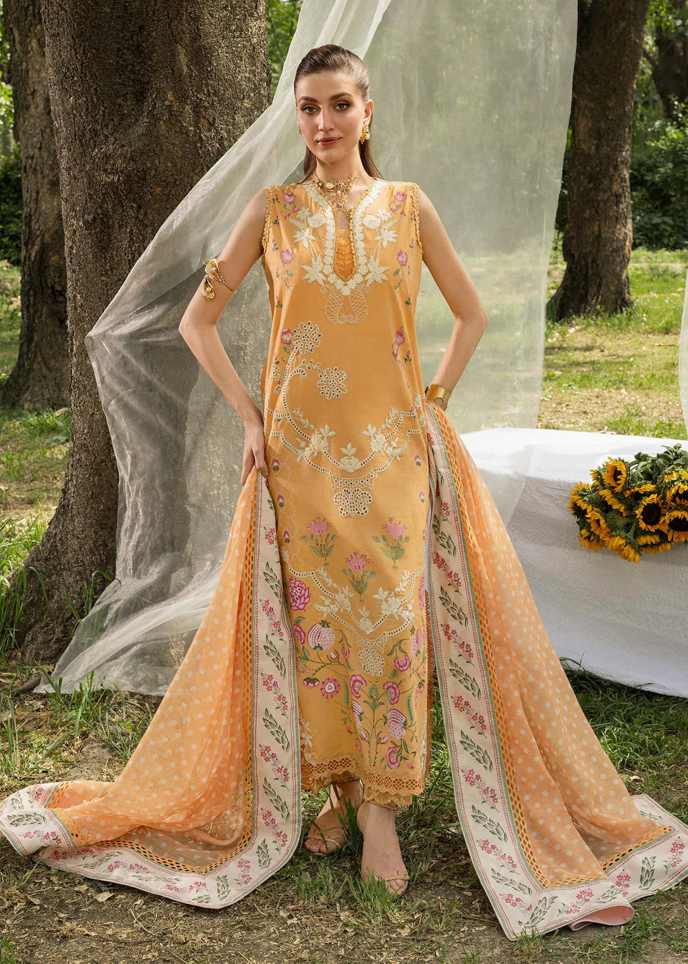 Saira Shakira | LILY 1B