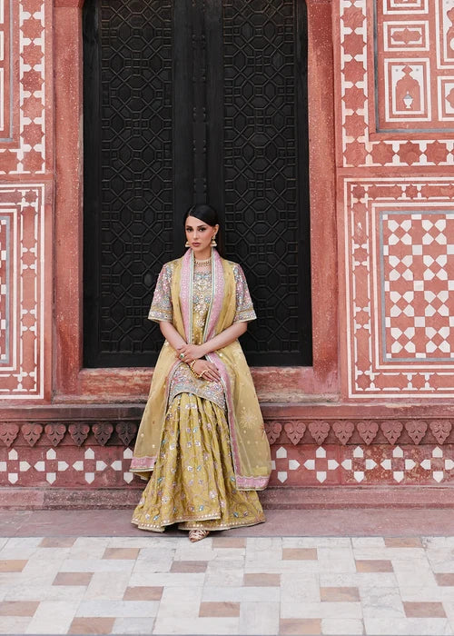 ZEENAT | Haseens