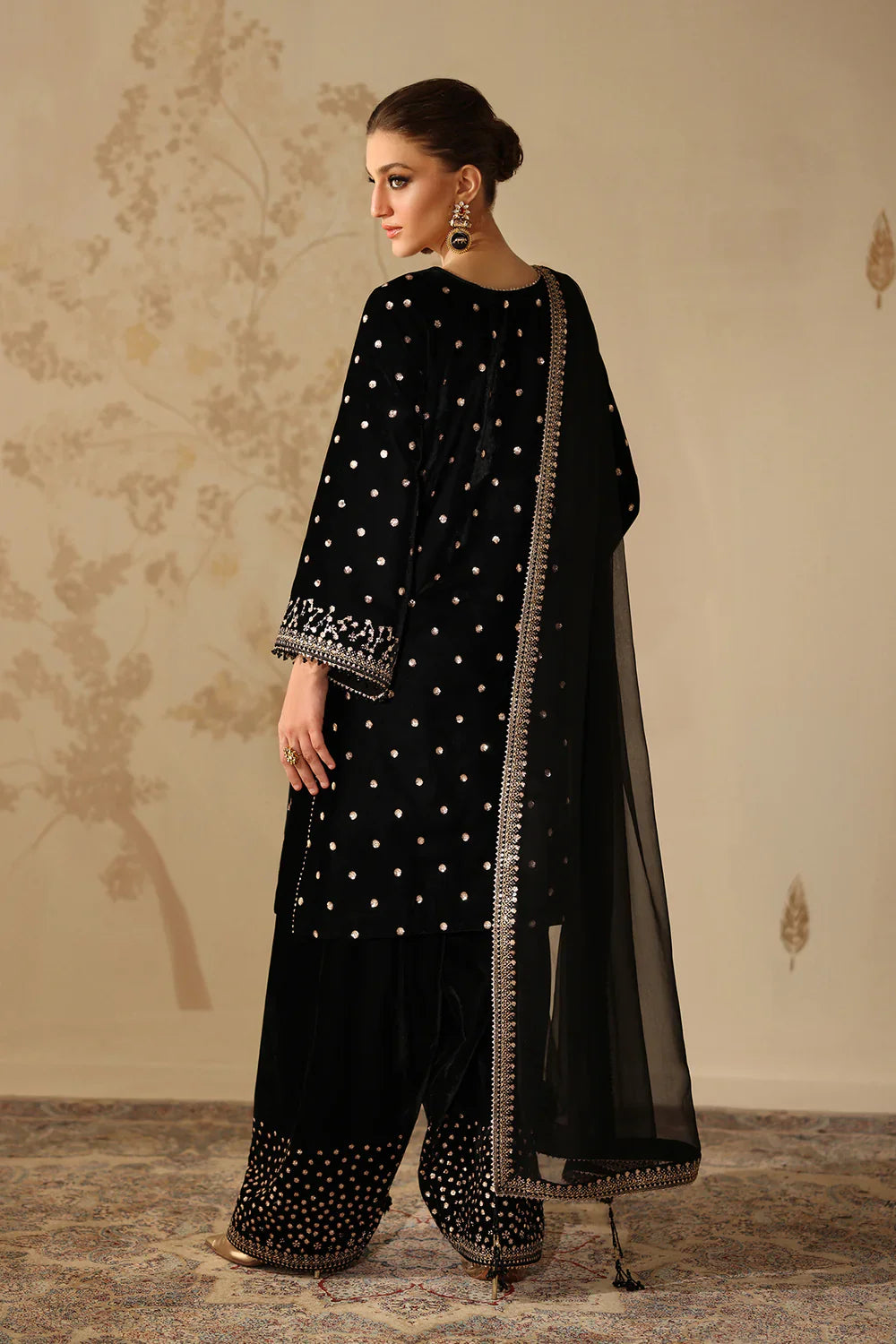 Baroque Velvet '25 - EMBROIDERED VELVET SF-4316