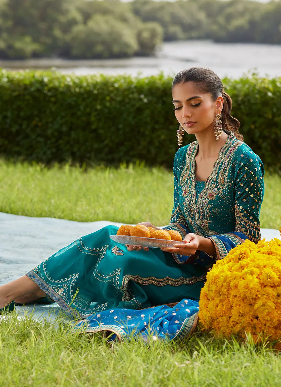 Farah Talib Aziz Mayna Festive Luxe Pret '25 - Empress Emerald Kalidaar And Dupatta