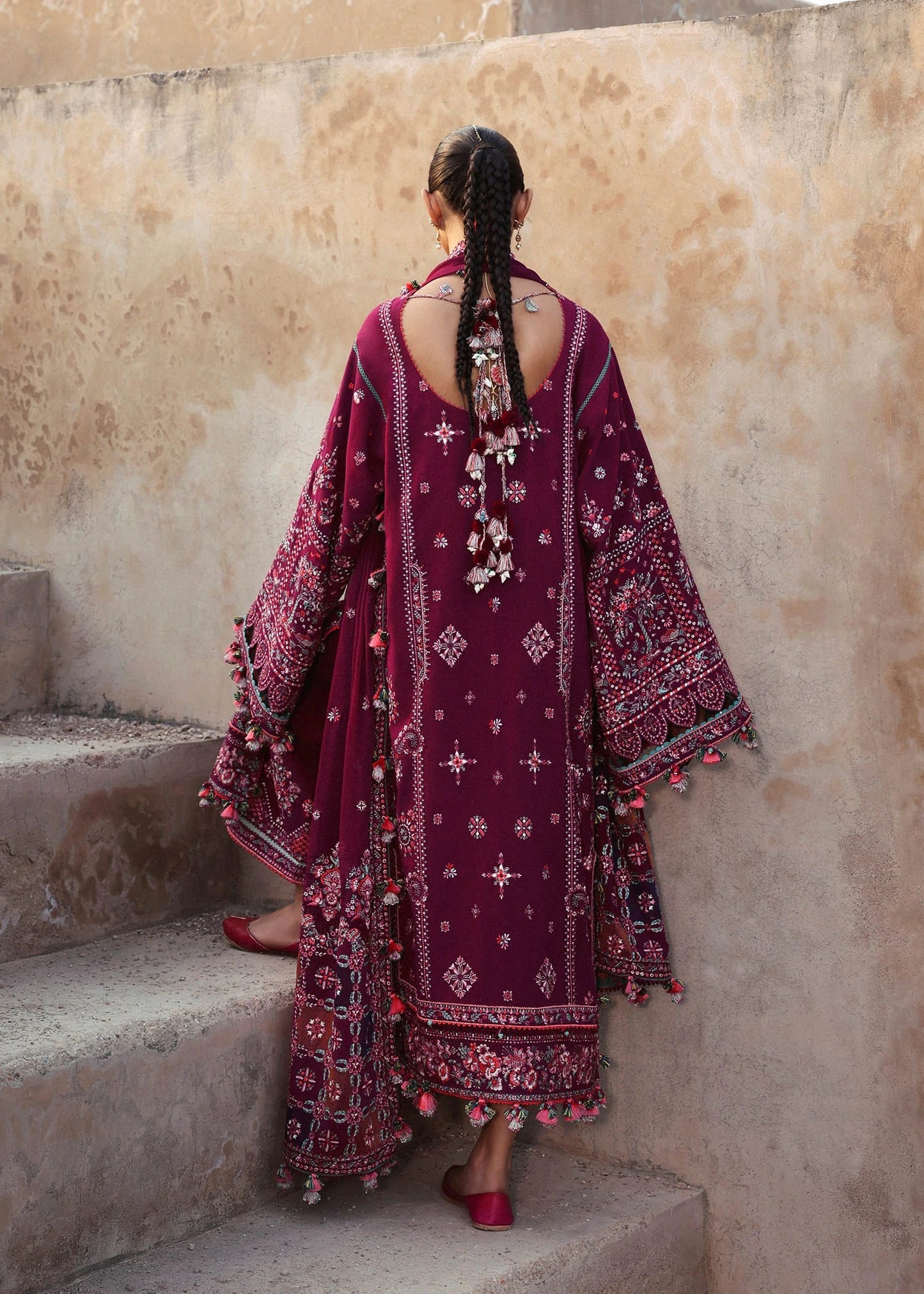 Hussain Rehar Karandi Unstitched '25 - Nargis