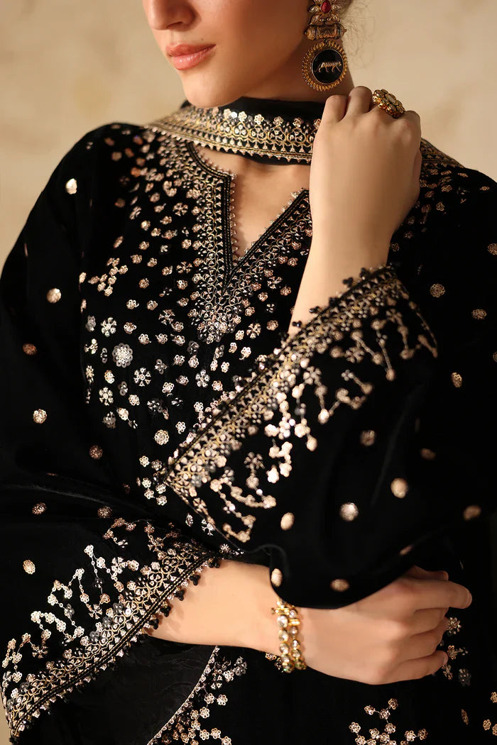 Baroque Velvet '25 - EMBROIDERED VELVET SF-4316