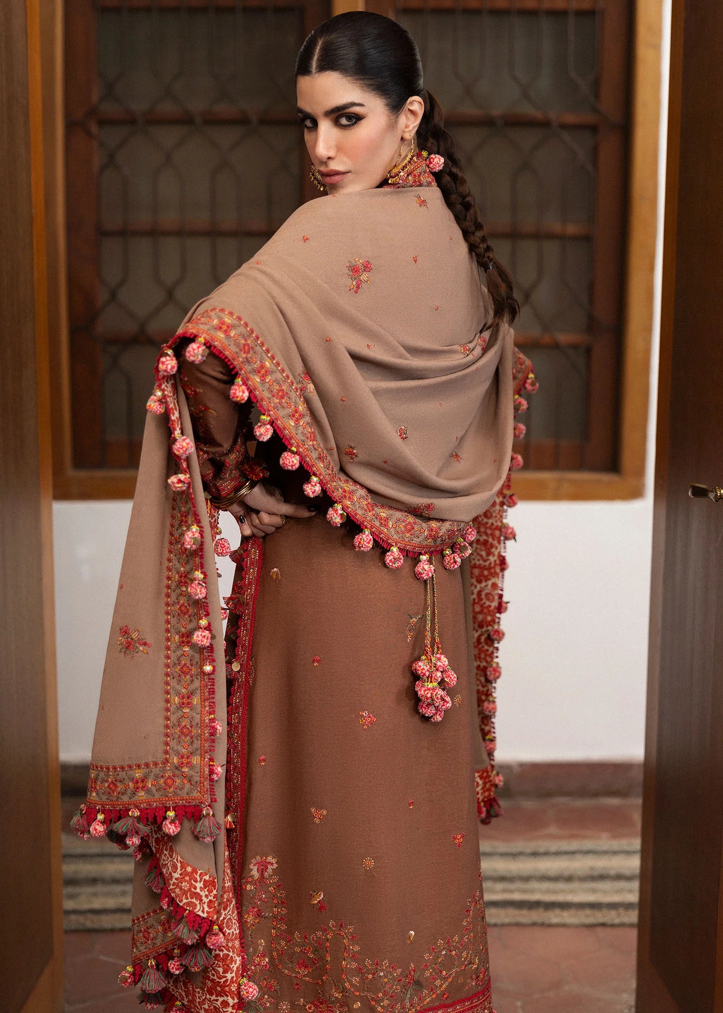 Hussain Rehar Winter Karandi 2024 - Shay