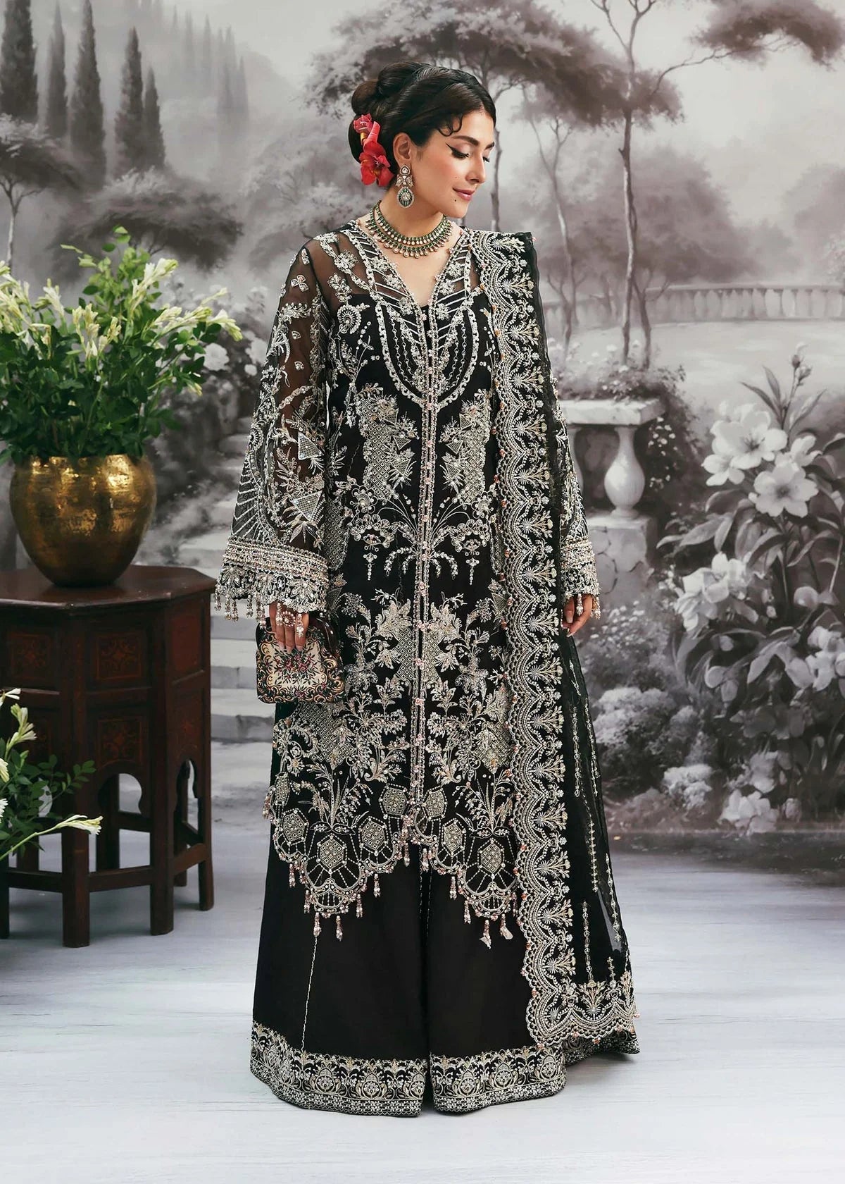 Kanwal Malik Maahi Festive '25 - Huriya