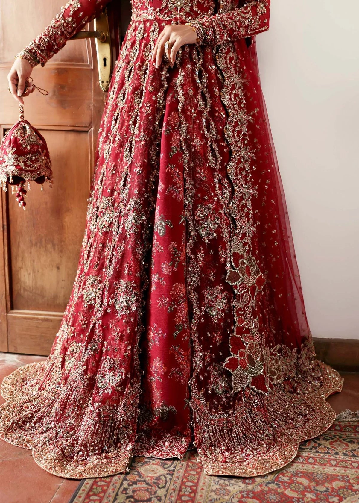 Kanwal Malik Maahi Festive '25 - Gulrukh