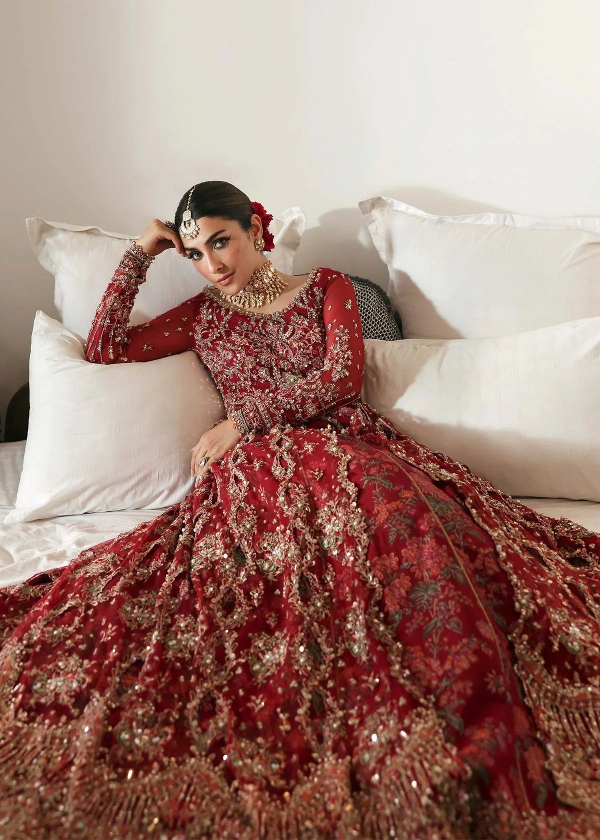 Kanwal Malik Maahi Festive '25 - Gulrukh