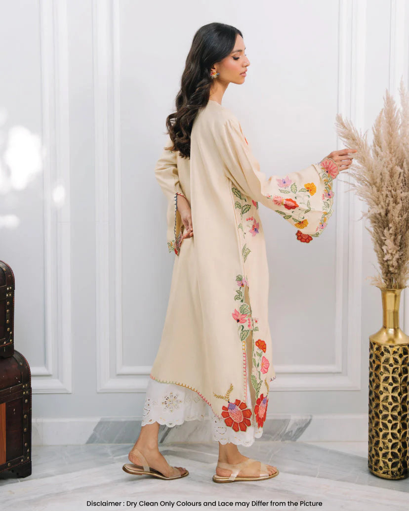 Nia Mia Eid '25 - Marigold