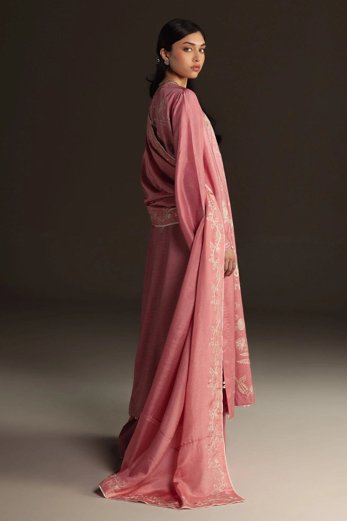 Zara Shahjahan - Zoya