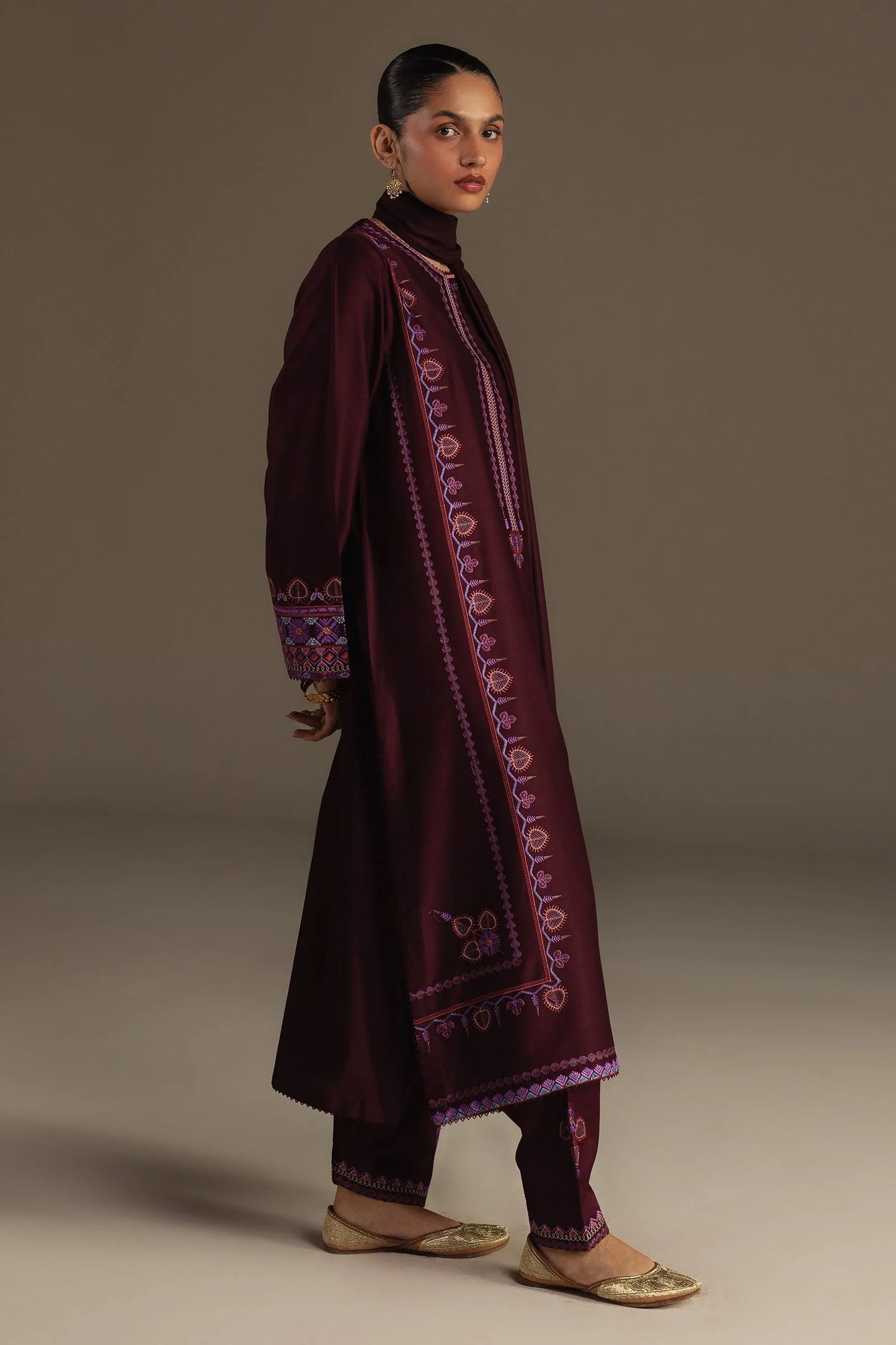 Zara Shahjahan - Armeen