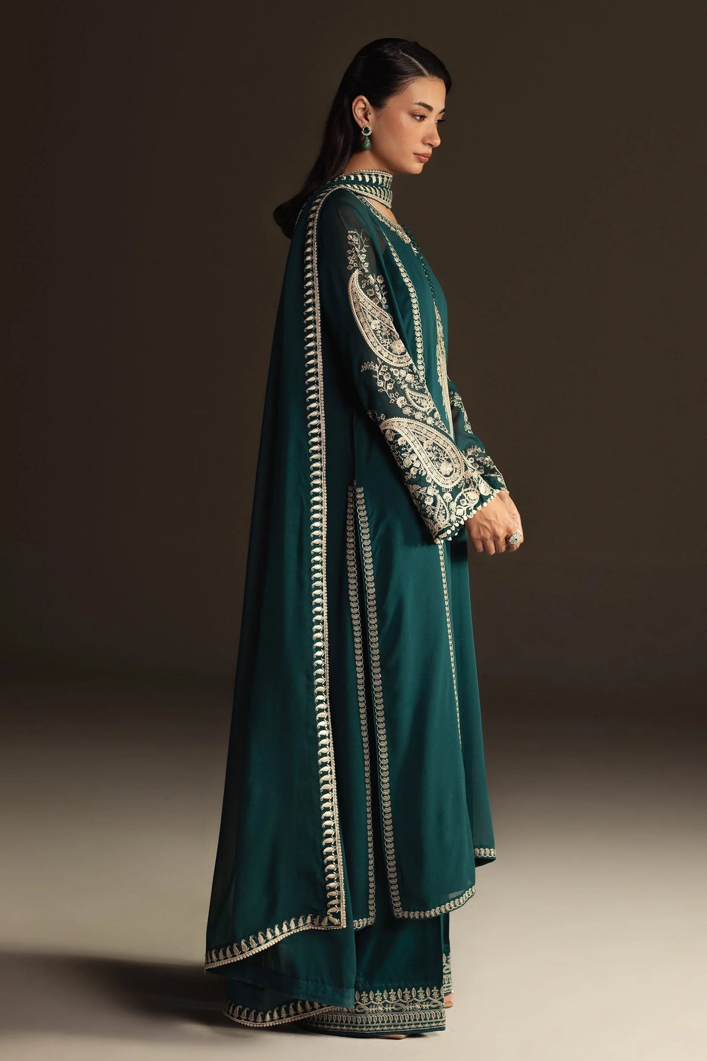 Zara Shahjahan - Naaz