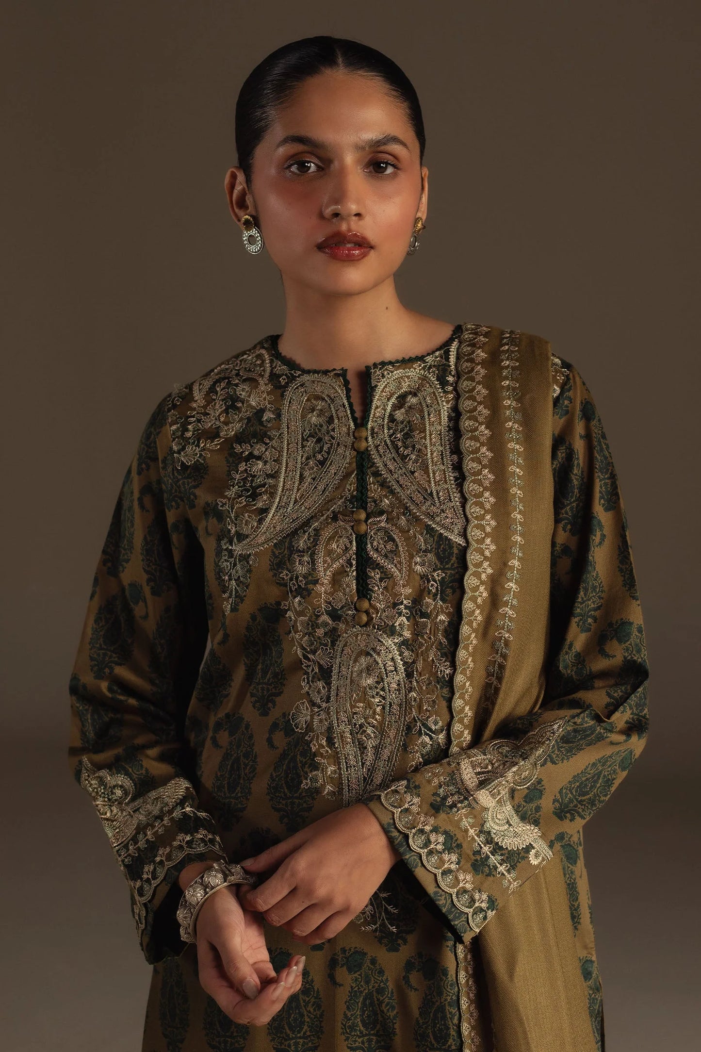 Zara Shahjahan - Nayab