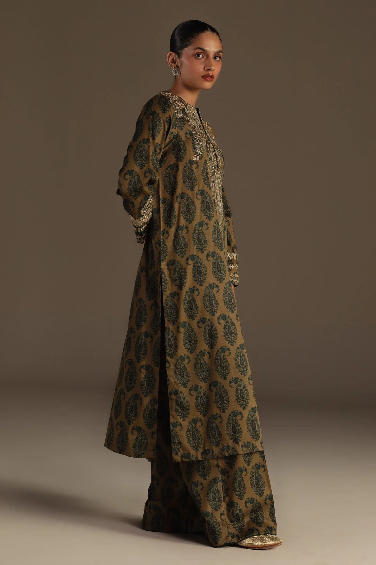 Zara Shahjahan - Nayab