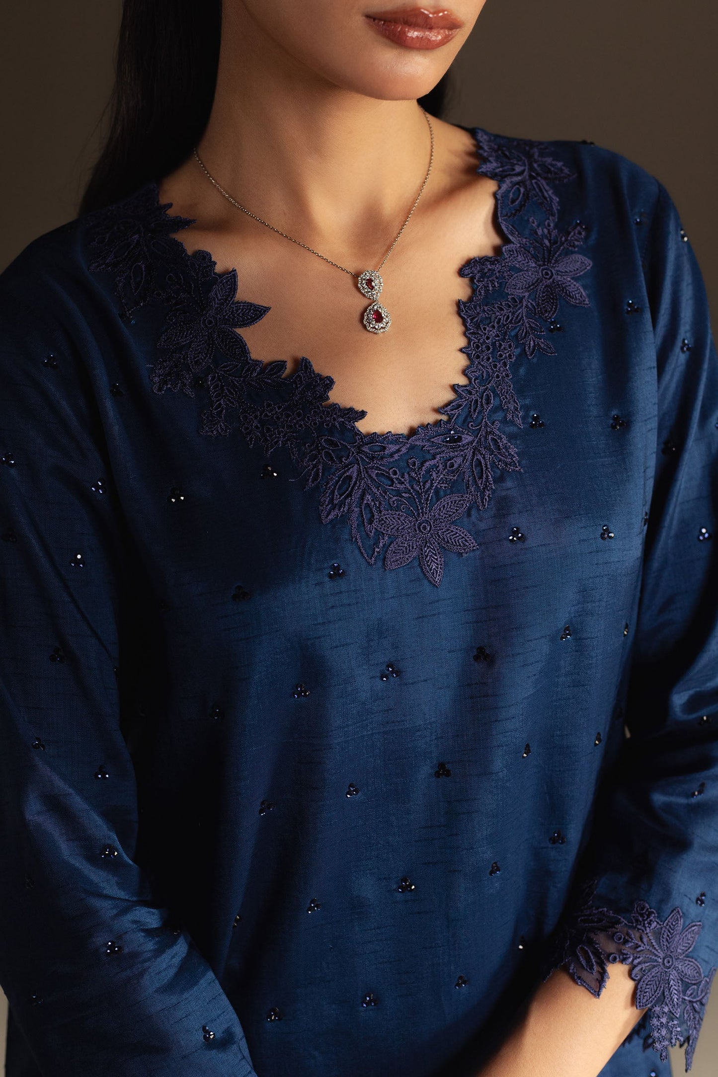 Zara Shahjahan - Saniya