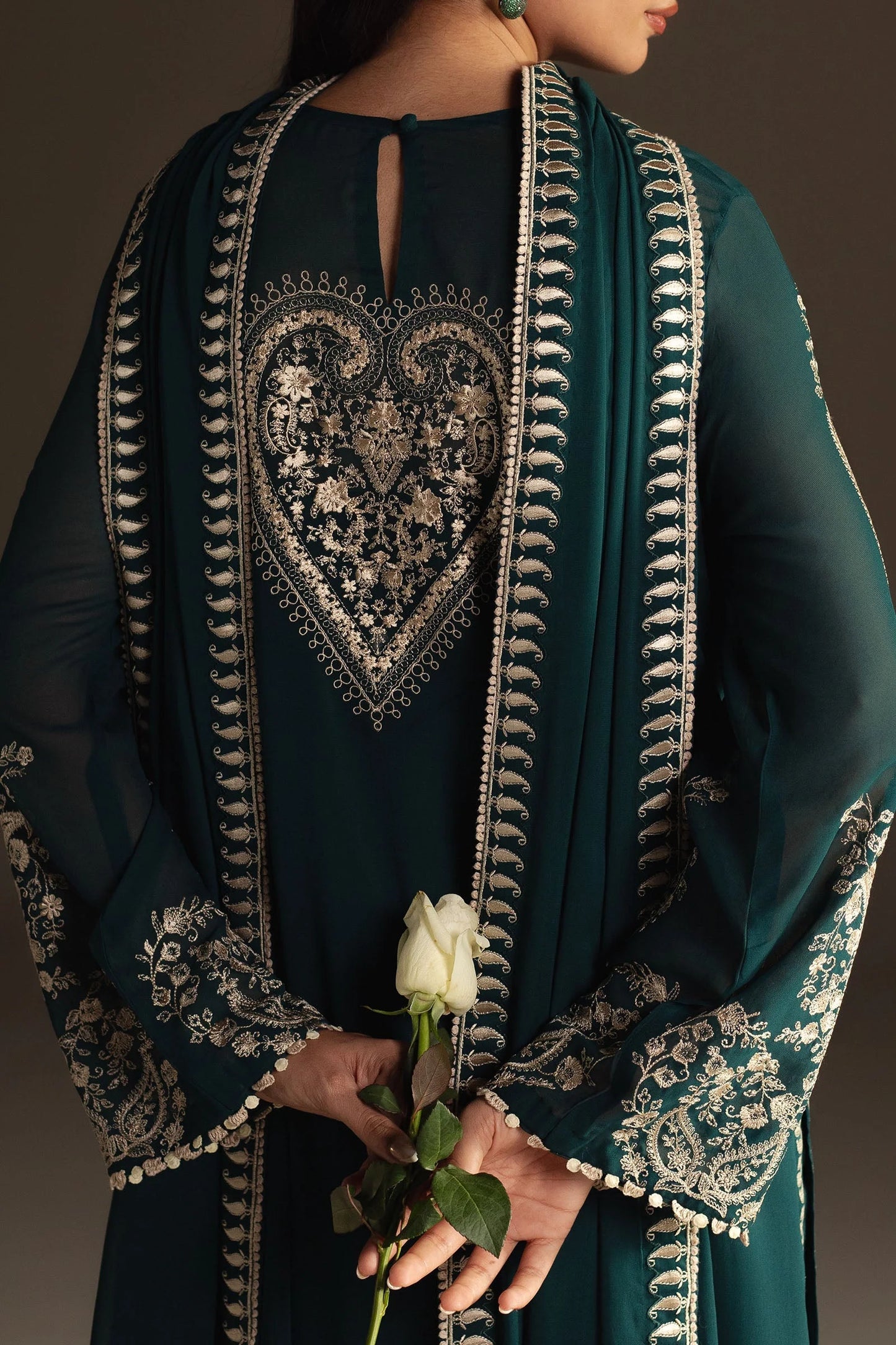 Zara Shahjahan - Naaz