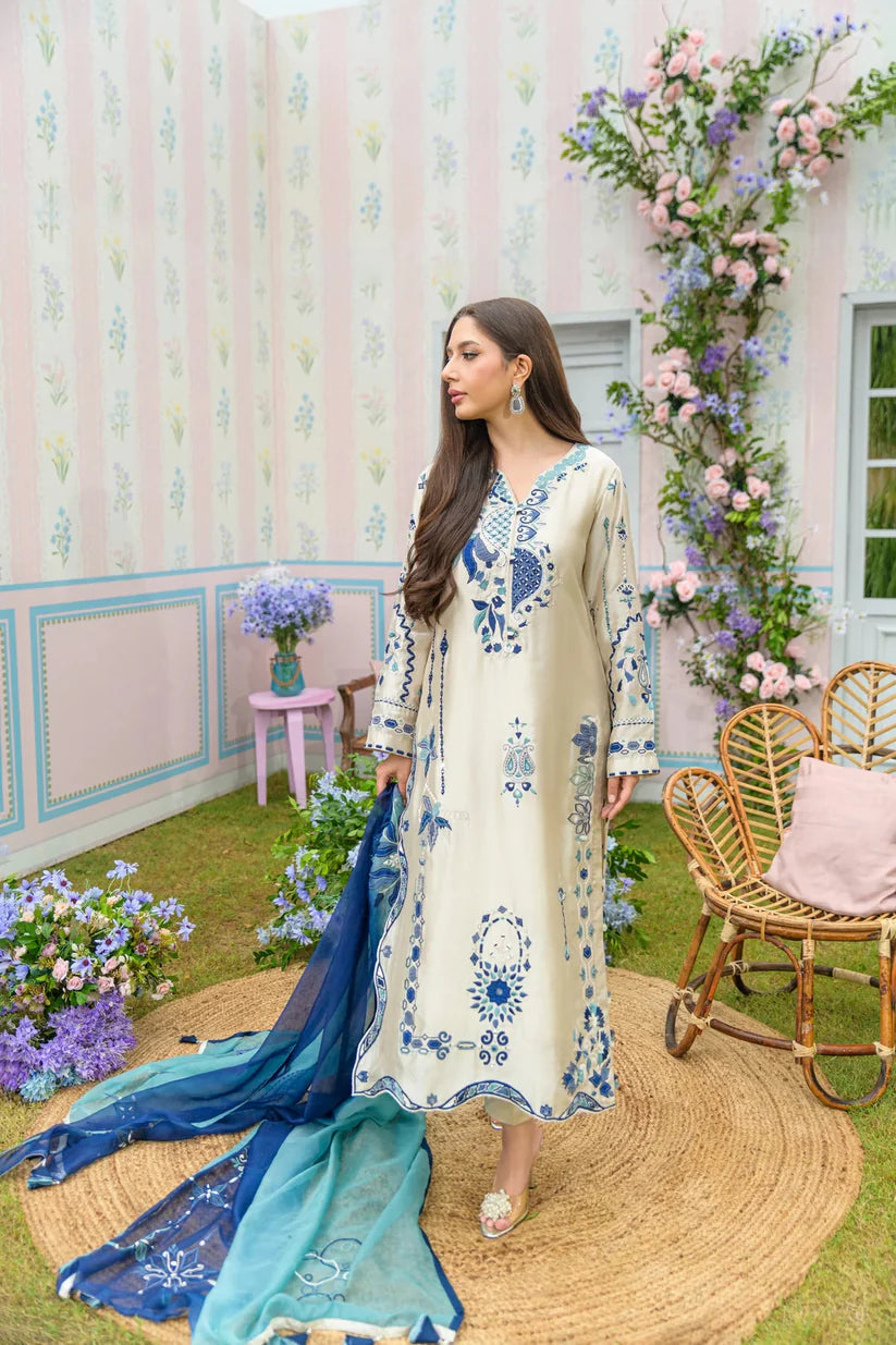 Coconut Latte | Zarayna-Festive Formals '25 | Flairs Studio