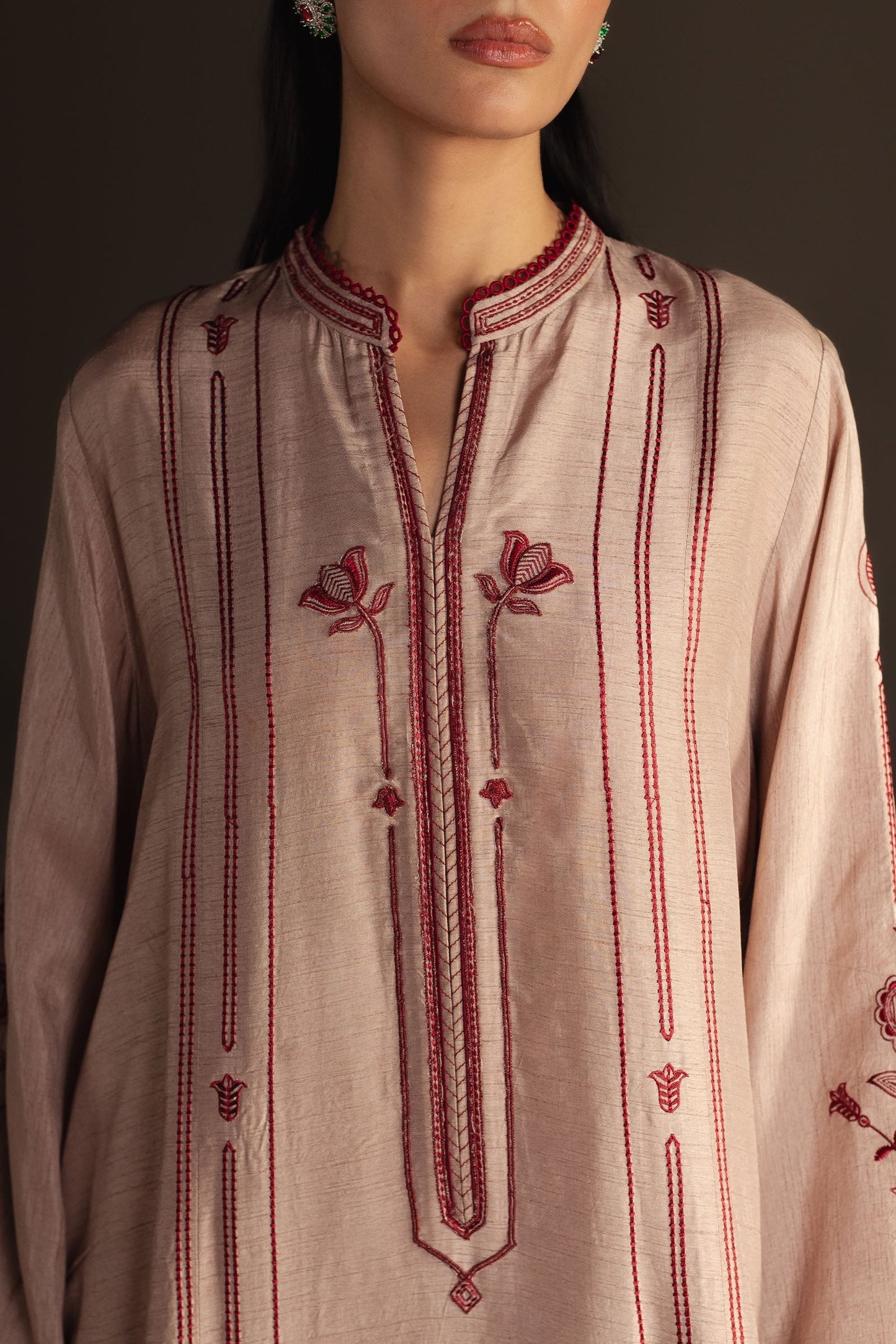 Zara Shahjahan - Raina