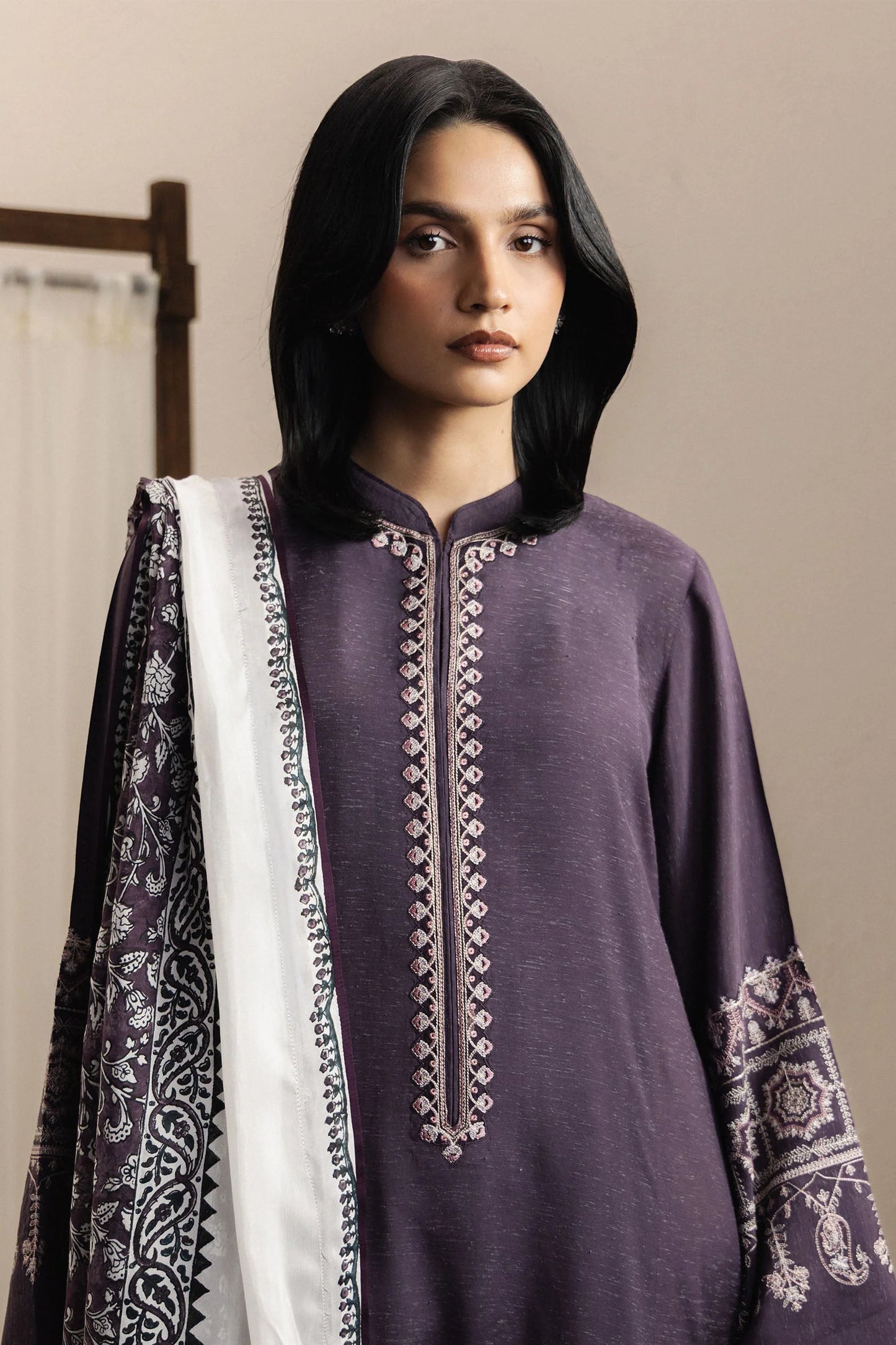 Lehja Zara Shahjahan