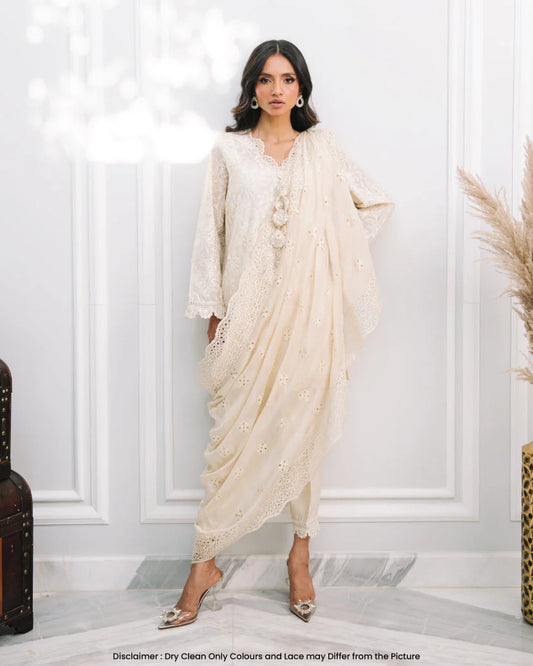 Nia Mia Eid '25 - Dove