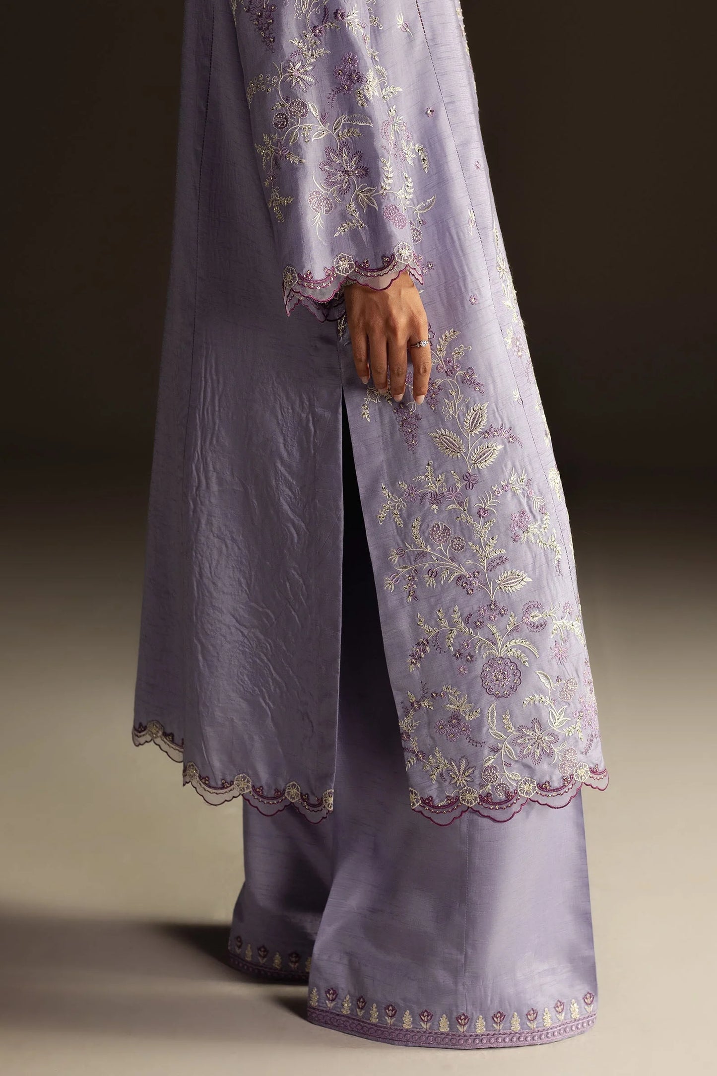 Zara Shahjahan - Nayra