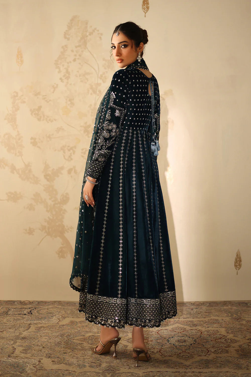 Baroque Velvet '25 - EMBROIDERED VELVET SF-4318