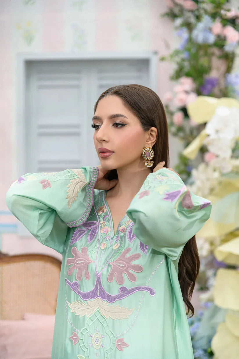 Shelle Belle | Zarayna-Festive Formals '25 | Flairs Studio