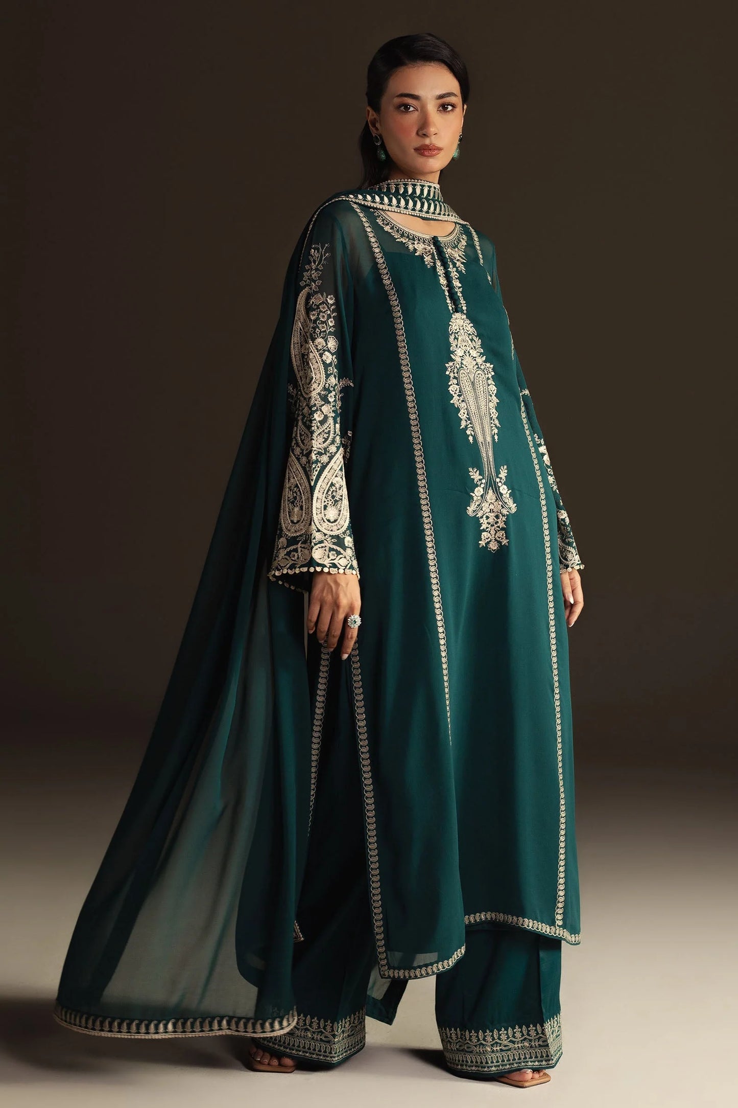 Zara Shahjahan - Naaz