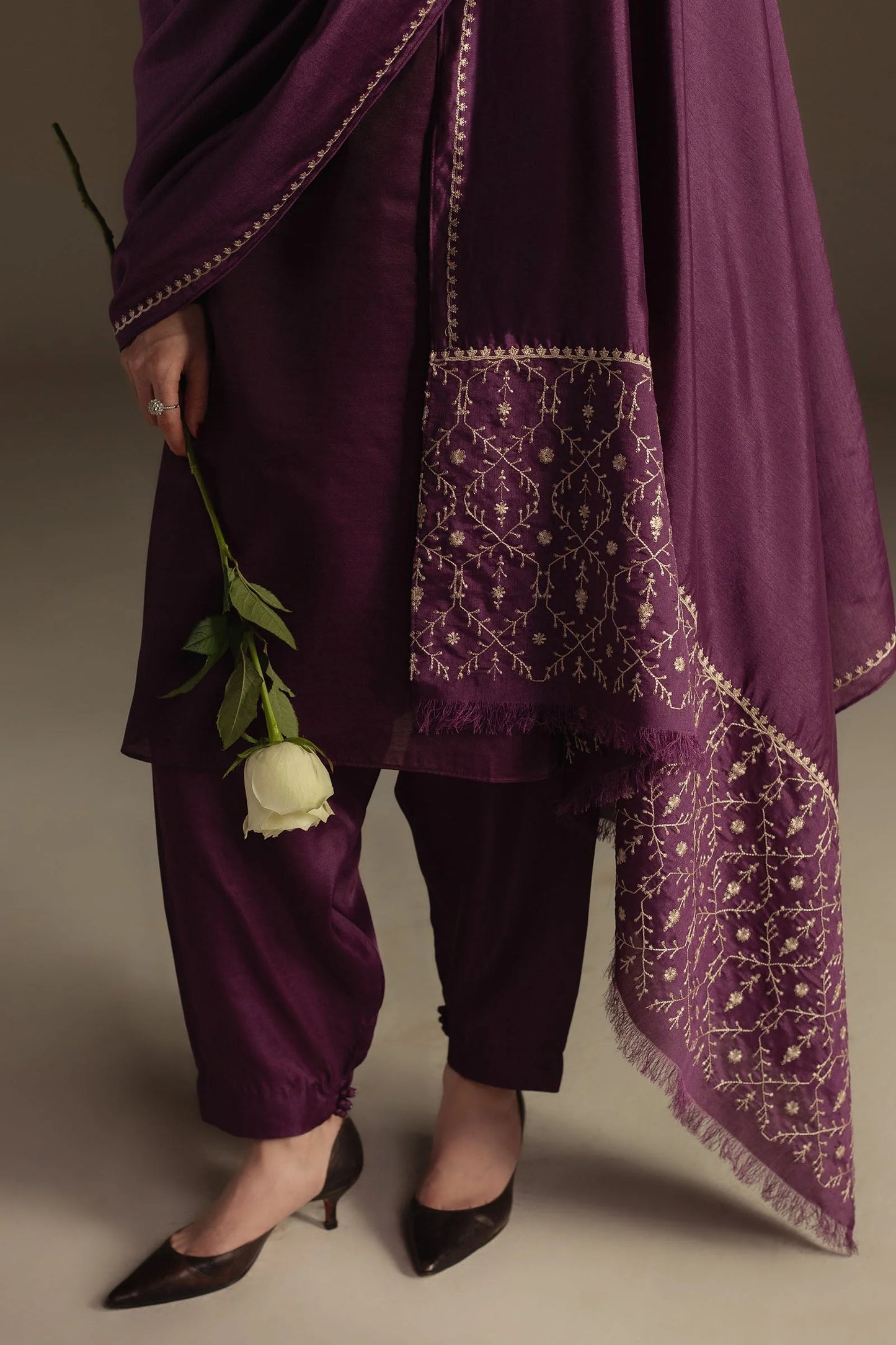 Zara Shahjahan - Zehra