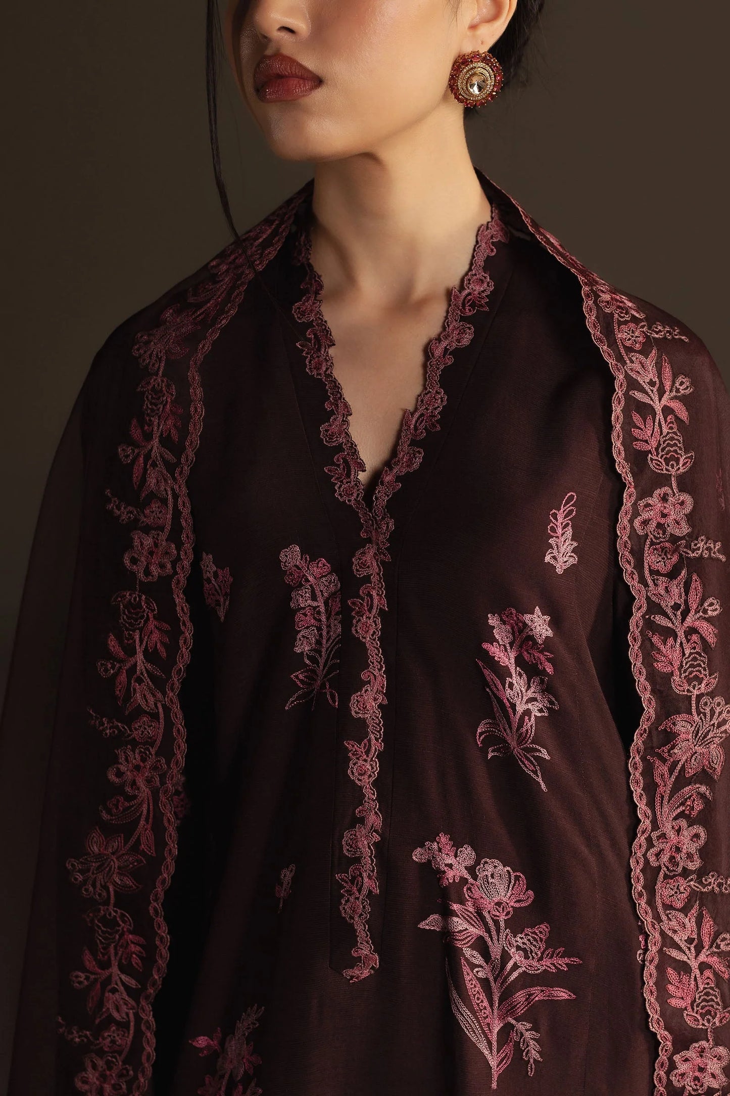 Zara Shahjahan - Maheen