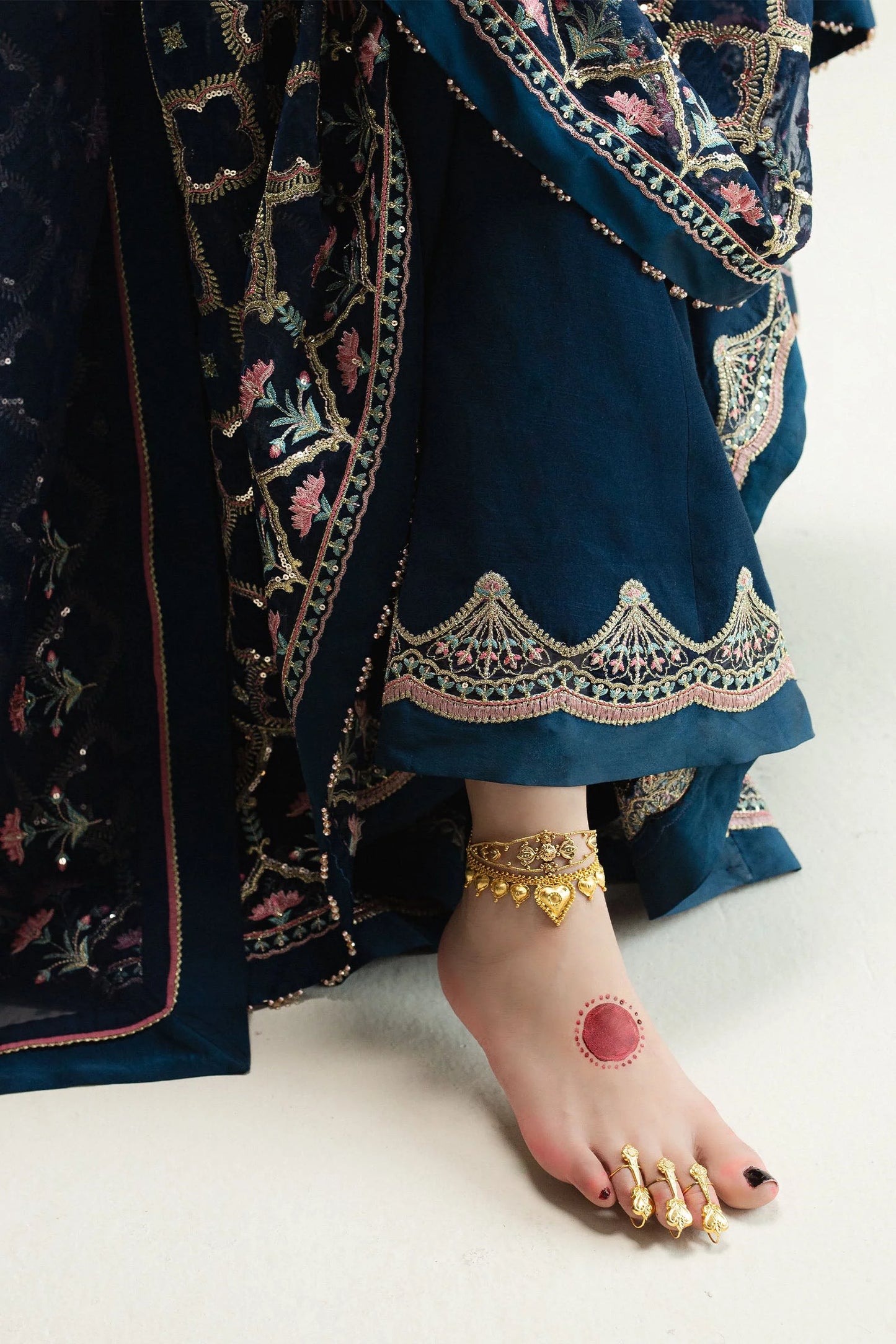Nazaara By Zara Shahjahan