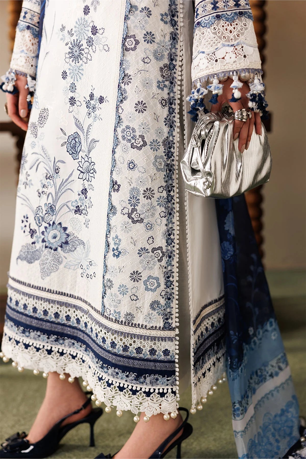 Baroque | EMBROIDERED LAWN EL26-D06