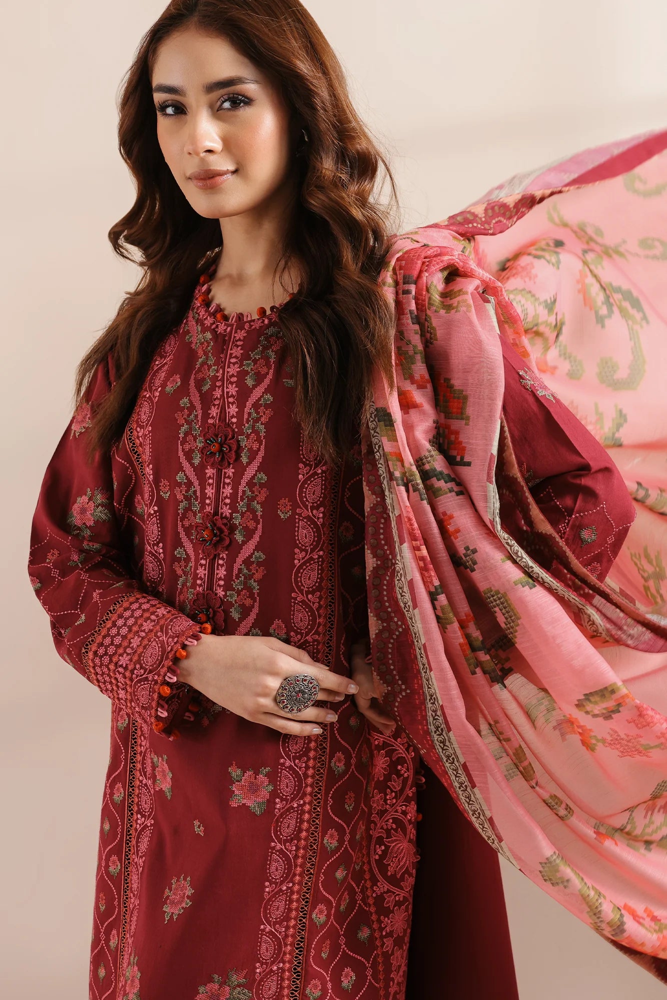 EMBROIDERED SUIT (E0945/203/403)