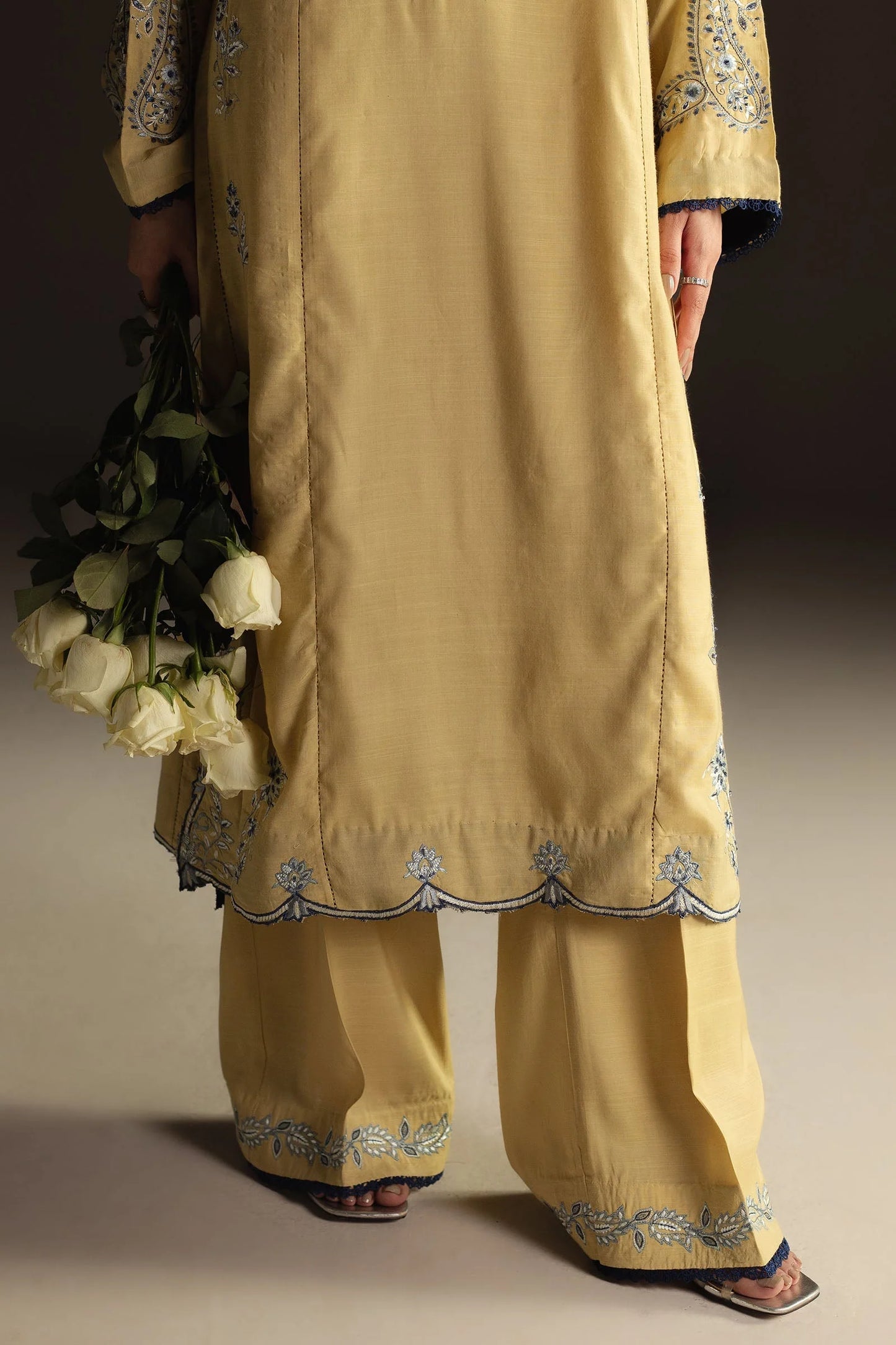 Zara Shahjahan - Lina