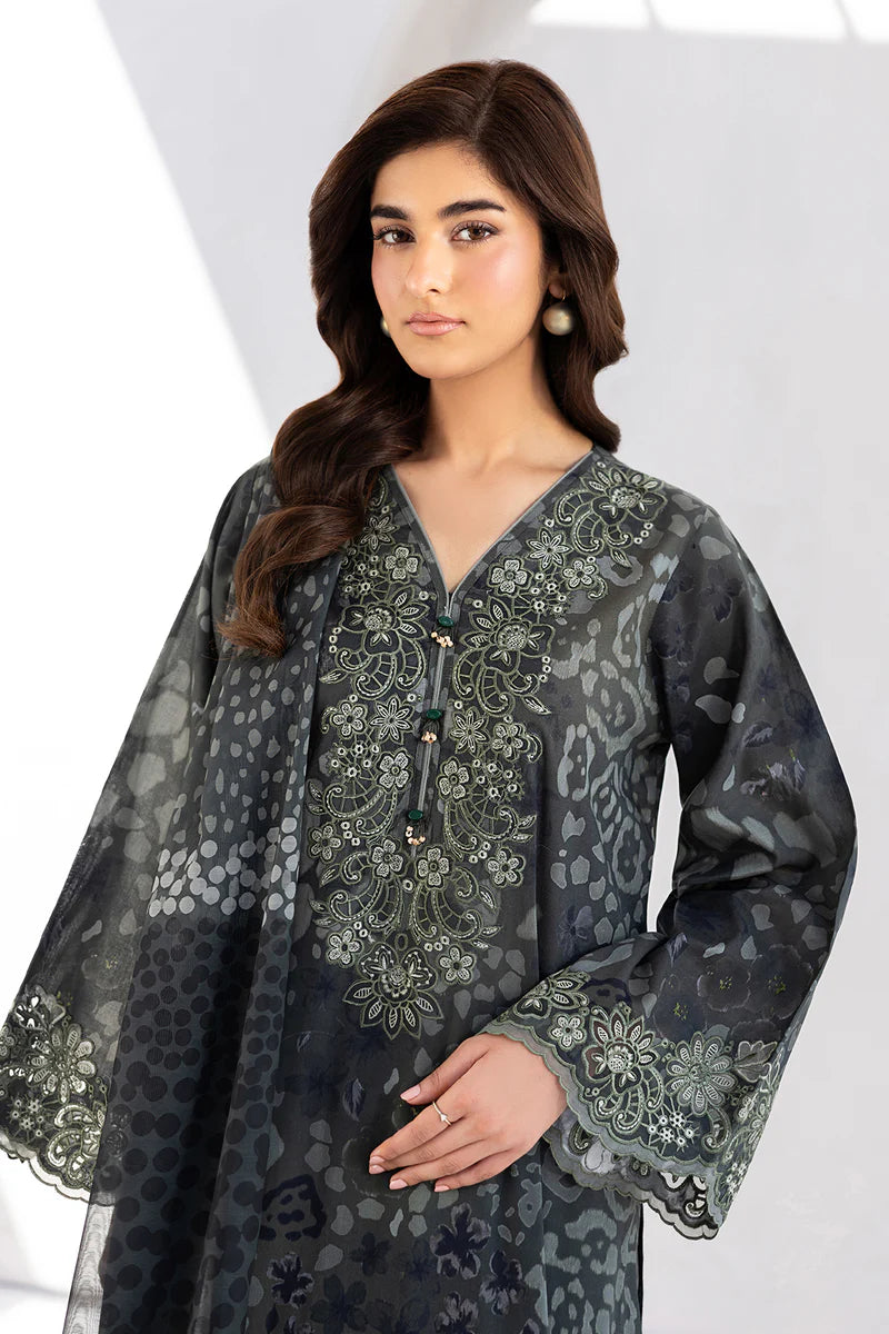 BAROQUE | EMBROIDERED LAWN SF-4454