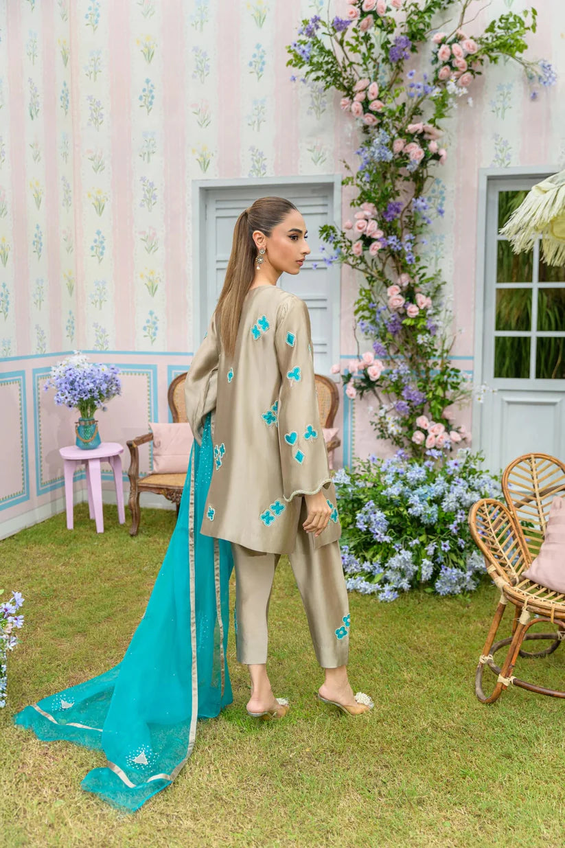 Vancleef | Zarayna-Festive Formals '25 | Flairs Studio