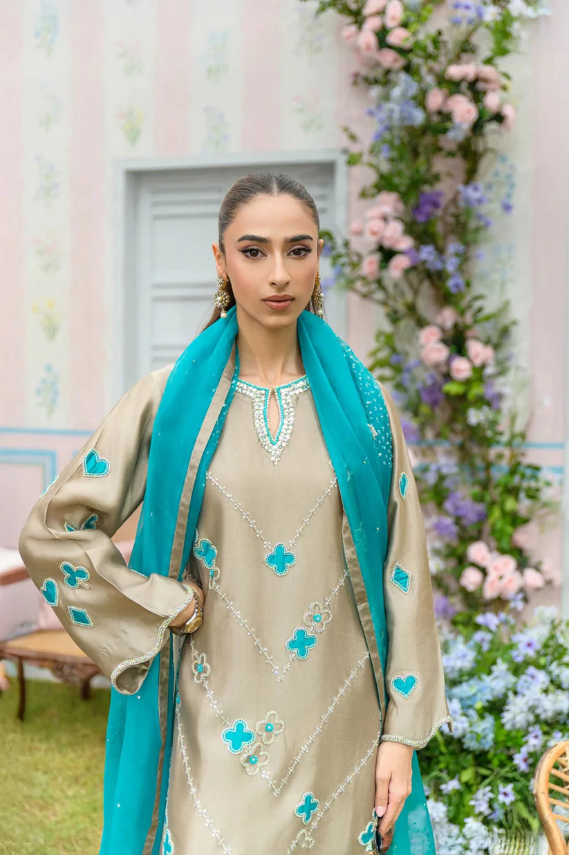 Vancleef | Zarayna-Festive Formals '25 | Flairs Studio