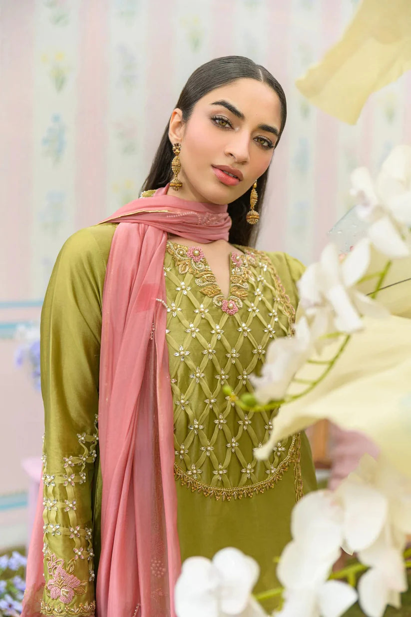 Champagne Toast | Zarayna-Festive Formals '25 | Flairs Studio