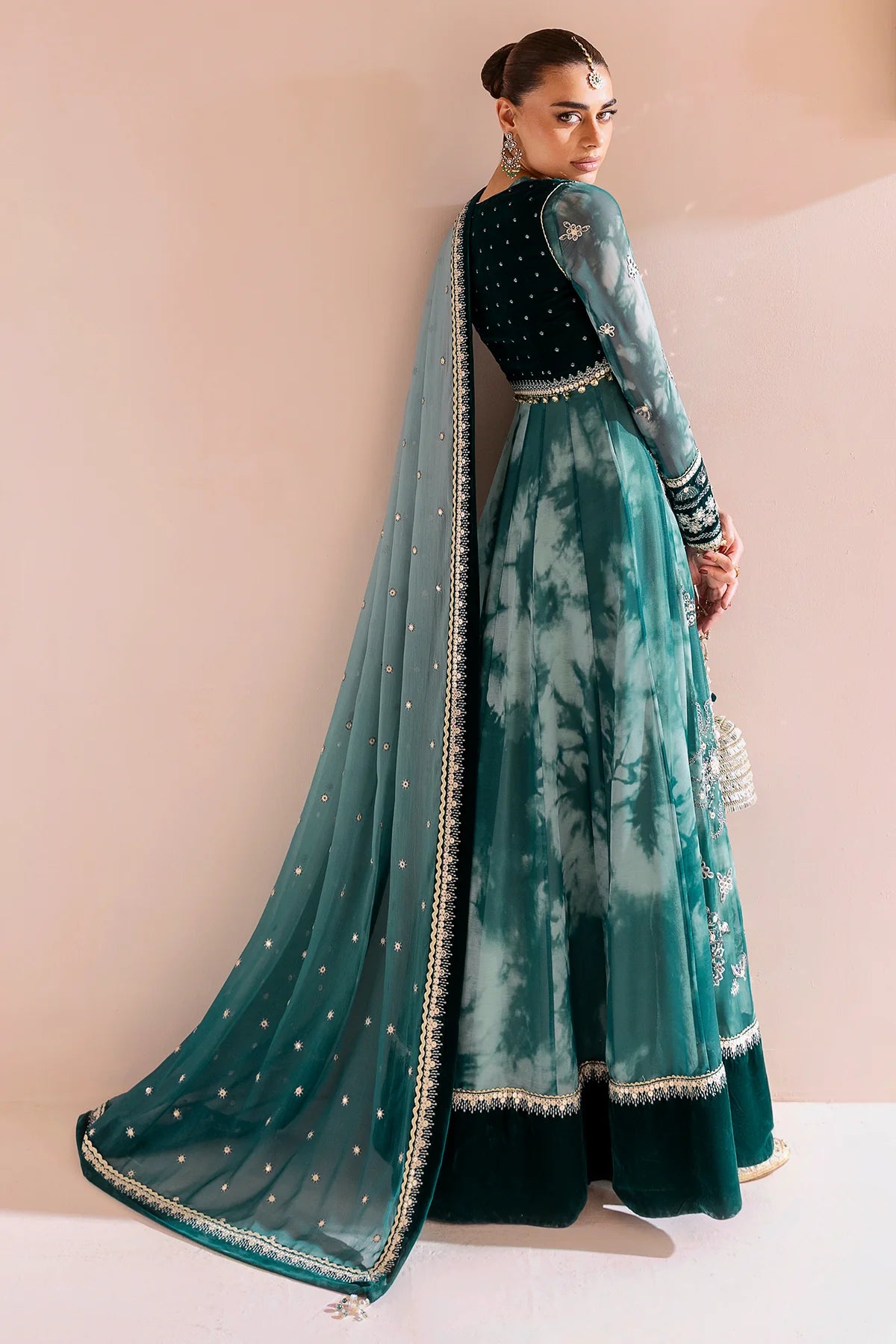 Chandani Velvet Formals ’25 by Jazmin | CVF D-06