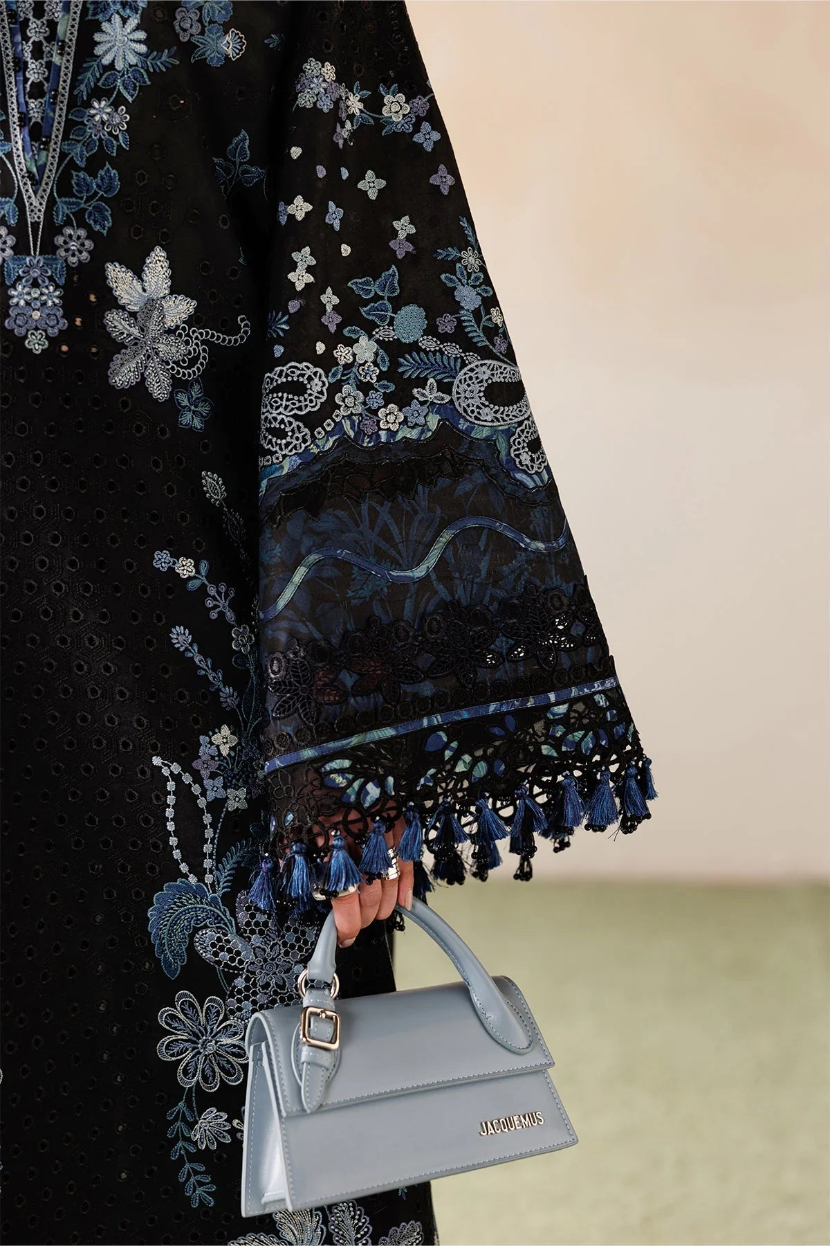 Baroque | EMBROIDERED LAWN EL26-D08