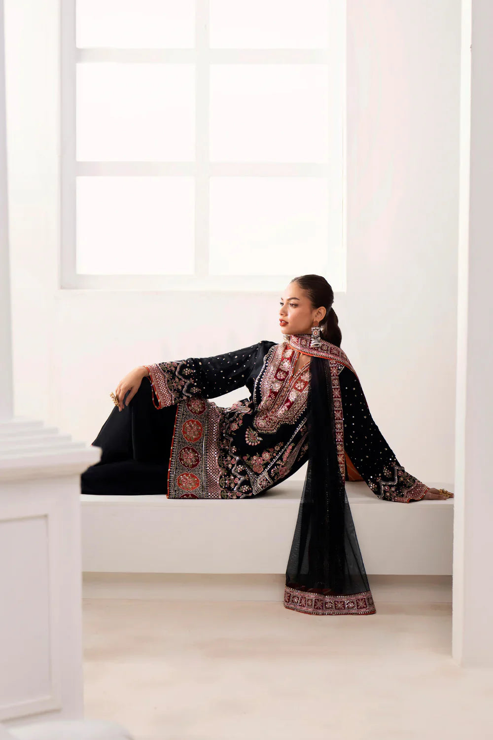 Ethnc Boutique A/W '25 - E0838/104/902