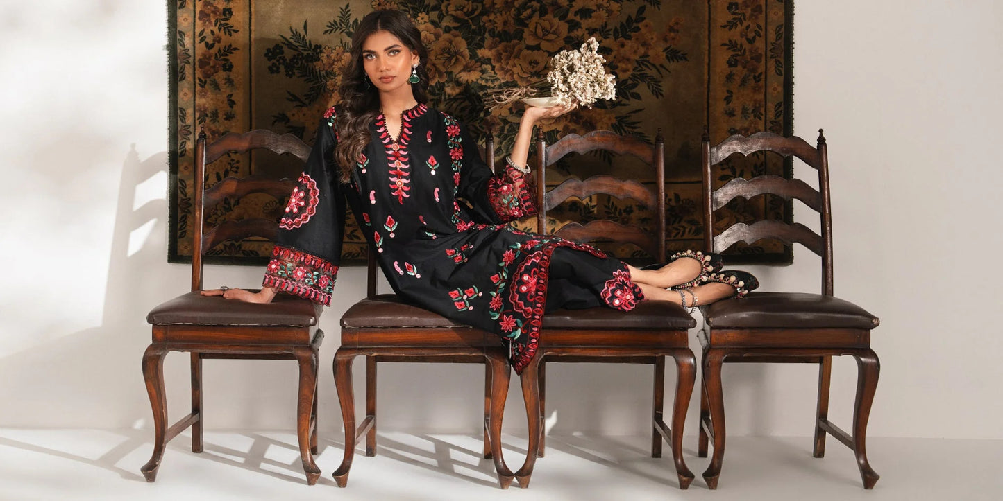 ETHNC EMBROIDERED SUIT (E3390/103/902)