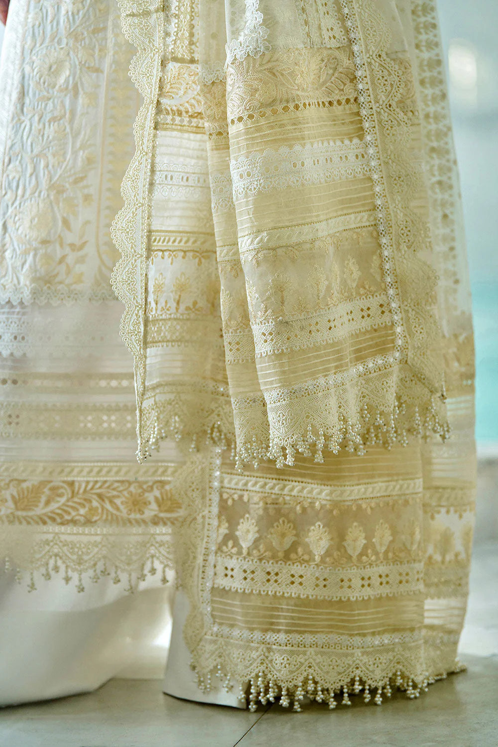 Design 9A Luxury Lawn Eid Edition 2026 Unstitched