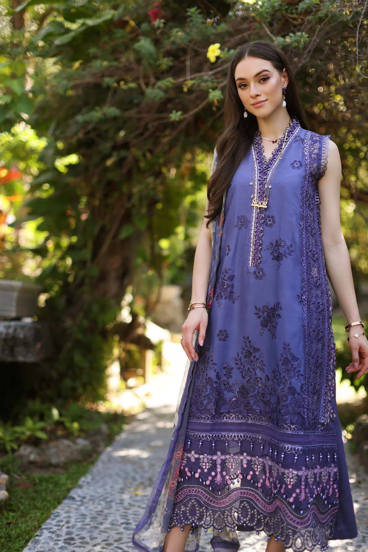 Noor Luxury Chikankari Lawn’24 | Saadi Aasad | D8-A