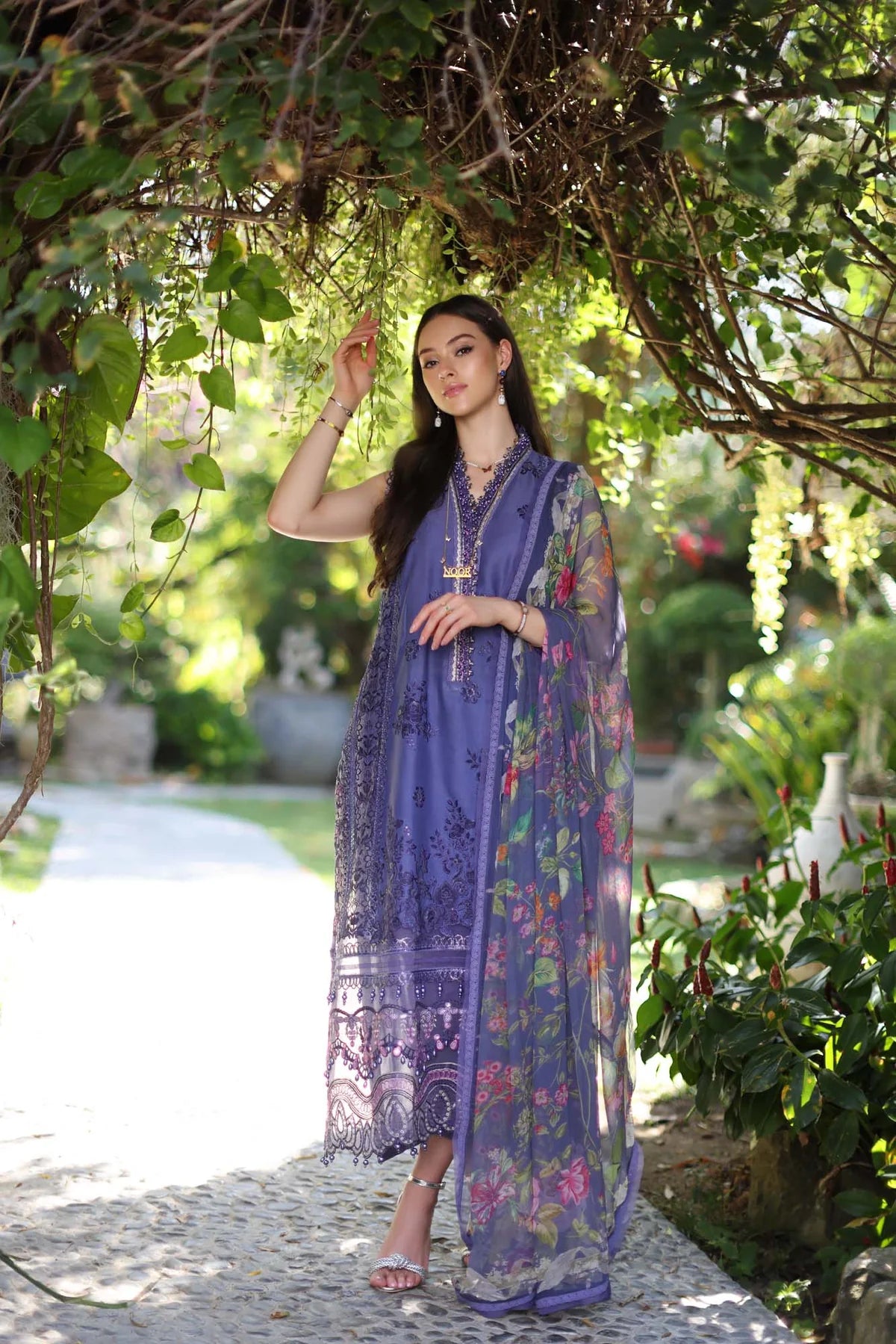 Noor Luxury Chikankari Lawn’24 | Saadi Aasad | D8-A